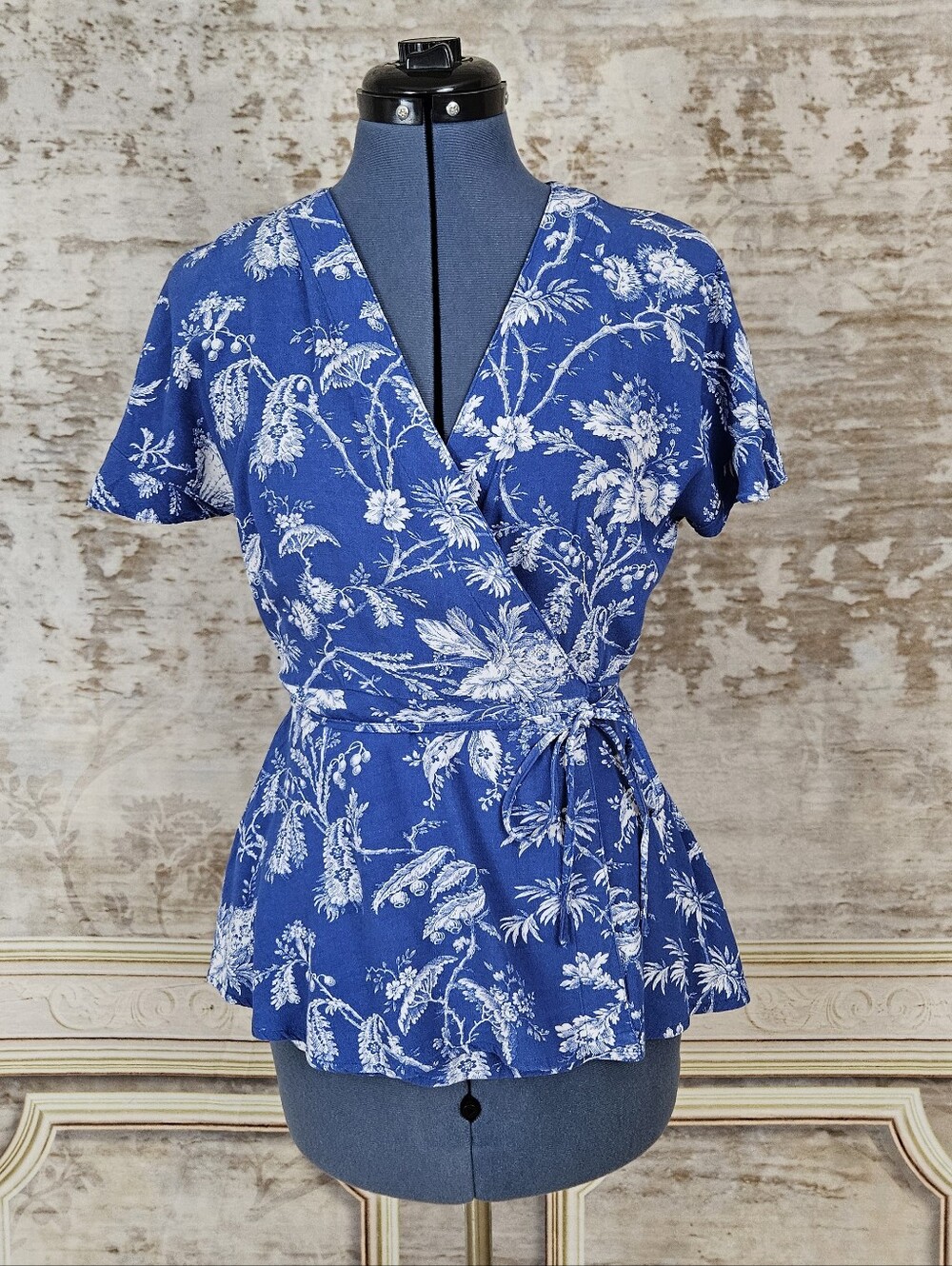 Anthropologie Blouse Blue Toile Maeve Anthro Flutter Sleeves Peplum Wrap 6